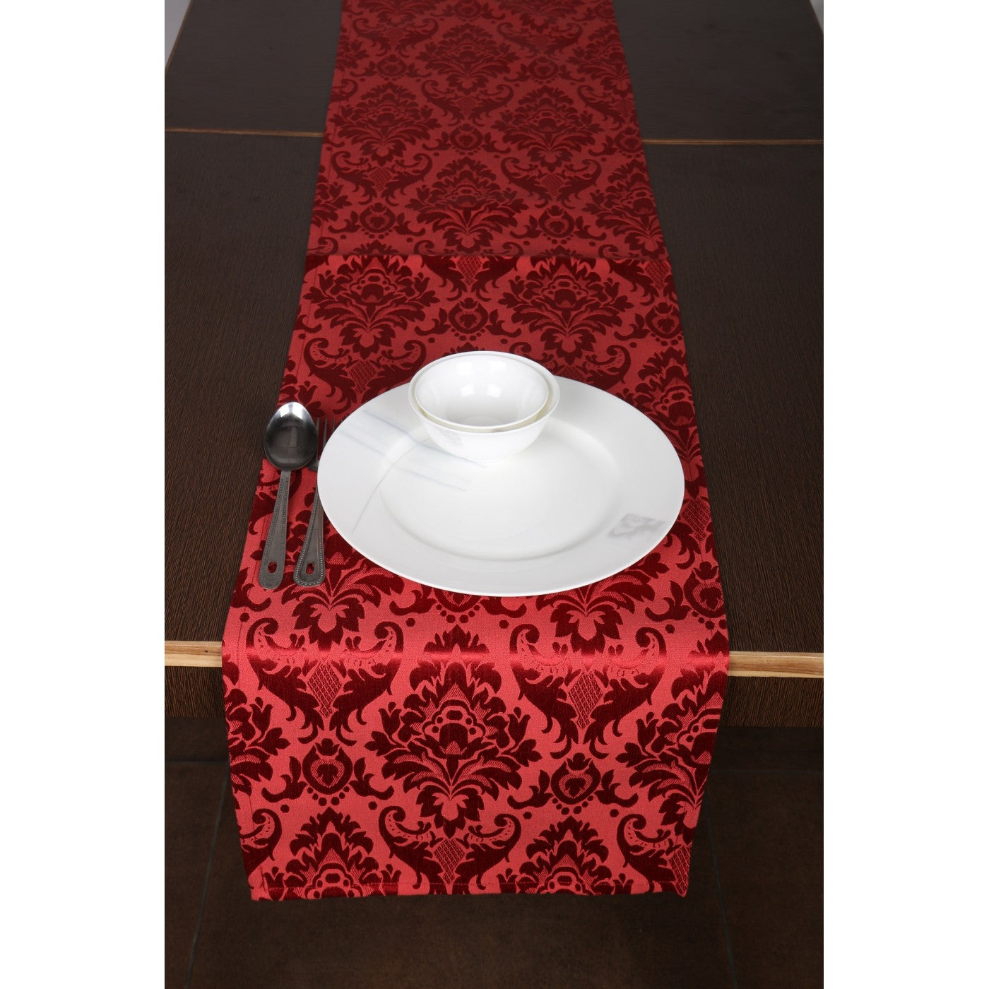 Elegance Jacquard Damask Table Runner for Timeless Dining Décor