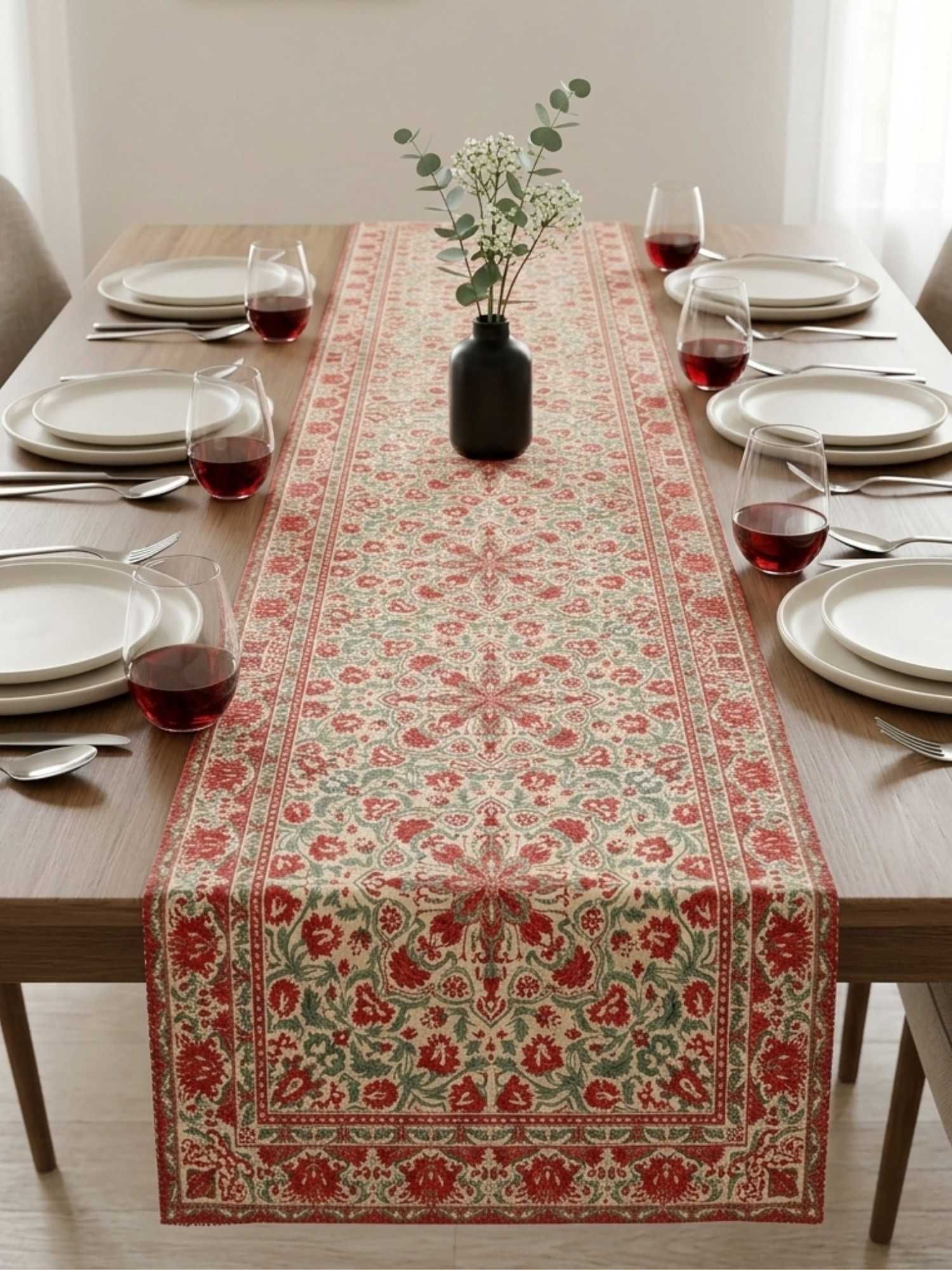 Vintage Garden Royale Velvet Table Runner