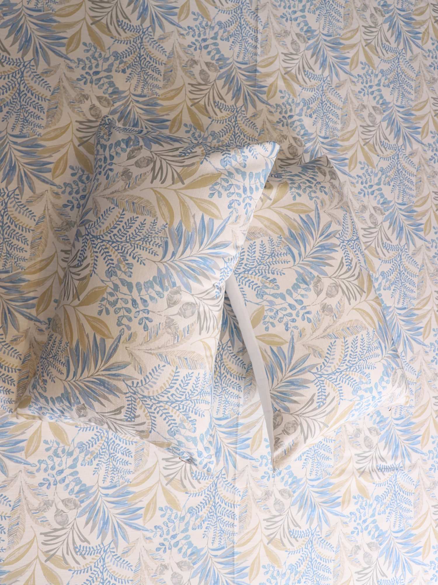 Floral Printed Bed Cover for Double Bed with Pillow Covers - 18x27 Inches