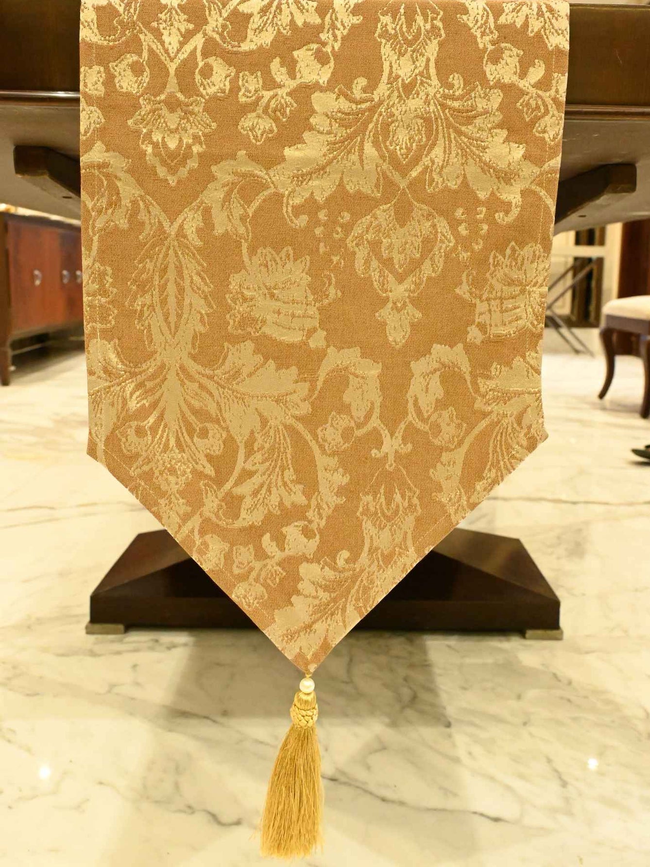 Brown Royal Damask Jacquard Table Runner with Tassel