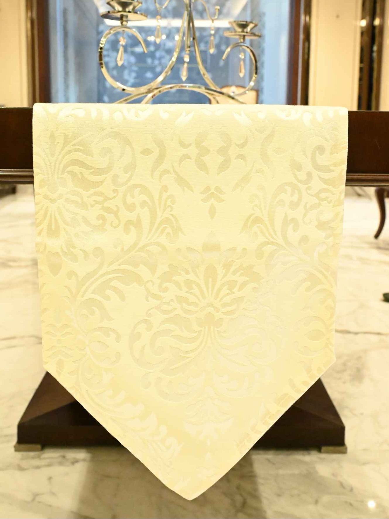 Cream Royal Damask Jacquard Table Runner with Tassel