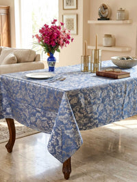 Elegant Renaissance: Jacquard Fiore Damask Table Cover Collection