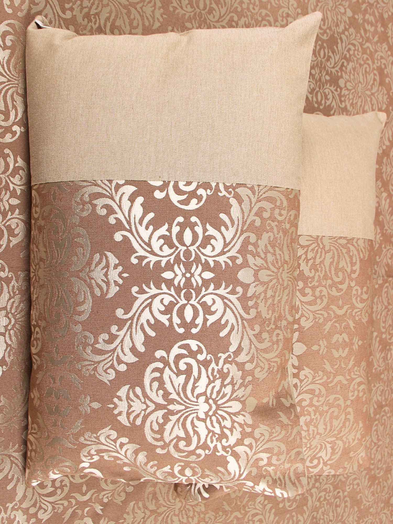 Brown Self Design Damask Bedcover With 2 Pillow Covers